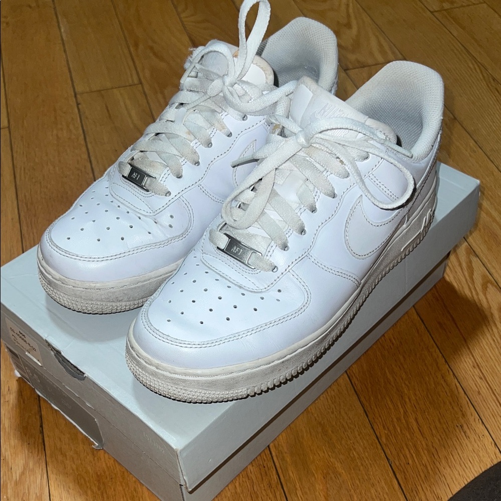 Nike White Leather Sneakers